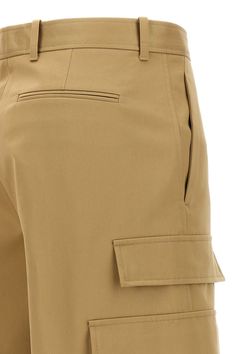 Cotton gabardine cargo pants, zip and hook closure, pockets. Color: Beige Size & Fit: true to size fit Composition: 100% cotton Made in: Italy SKU: 10136401A017181KD40 Our Products Are 100% Genuine. In All Cases We Stand By The Authenticity Of Every Product Sold On Our Site. Classic Tapered Leg Cargo Pants With Cargo Pockets, Classic Cargo Pants With Pockets For Workwear, Women Cargo Pants, Women Cargos, Bottega Veneta Shoulder Bag, Cargo Pants, Versace, Clothing And Shoes, Bags Designer