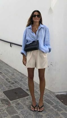 Cream Tailored Shorts Outfit, Cannes Summer Outfits, New Zealand Fashion Outfits, Cannes Fashion Summer, Rome Summer Outfit Street Styles, South Of France Vacation Outfits, Euro Summer Outfit 2023, Conservative Outfits For Women Summer, Euro Summer Style