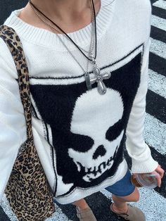 Women's Fashion Skull Pattern Knitted Sweater, Halloween Sweater, Loose Round Neck, Long Sleeve Shoulder Drop, Autumn/Winter White Casual  Three Quarter Length Sleeve Knitwear Colorblock,Halloween,Letter,Textured Pattern Pullovers Slight Stretch  Women Clothing, size features are:Bust: ,Length: ,Sleeve Length: Skulll Sweater, Cardigan Casual, Halloween Sweater, Pattern Sweater, Inspiration Mode, Kids Sleepwear, White Casual, Maternity Bag, All Fashion