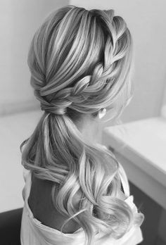 Wedding Ponytail Hairstyles, Wedding Ponytail, Bookcase Hack, Pretty Ponytails, Tail Hairstyle, Ponytail Updo, Hair Flyer, Ikea Billy, Billy Bookcase