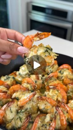 Seafood Network🦞🦐🦀🦑🐙🍤 on Instagram: "Spinach and Artichoke Stuffed shrimp 🍤 
🎥themoodyfoody

Listen, if you want an appetizer that’s gonna have everyone talking, this is it. These Stuffed shrimp are easy to make, look amazing, and taste even better. Perfect for the holidays or anytime you want to show off a little."