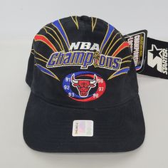 a black hat with the chicago bulls on it