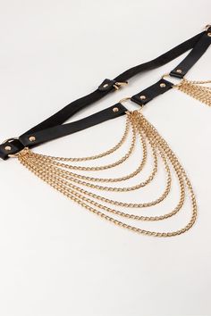 Add some sizzle to your style with this PU belt with chain! Featuring a hangin' chain belt, you'll be sure to look glam while showin' off your edgy side. Plus, who says utility can't be hot? Get it now! Material: PU, Aluminum Imported Product measurements: Size: 43.3*0.8 in Buckle: 0.8 in Punk Style Metal Waist Chain For Party, Metal Chain Belt With Belt Loops For Party, Edgy Chain Link Belt With Chain Strap, Edgy Chain Link Belt, Edgy Adjustable Chain Belt For Parties, Edgy Waist Chain For Party, Adjustable Edgy Chain Belt For Party, Edgy Metal Chain Belt For Party, Metal Chain Belt With Chain Strap For Party