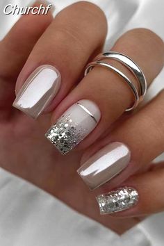 Silver Nail, Colorful Nails, Smink Inspiration, Fake Nails With Glue, Elegant Nails, Fancy Nails, Chic Nails, Nail Arts, Nail Polishes