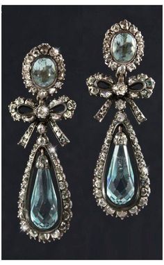 18th Century Jewelry, Aquamarine Jewelry, Royal Jewels, Victorian Jewelry, Antique Earrings, Antique Jewellery, 925 Sterling Silver Earrings, Vintage Jewellery, Rococo