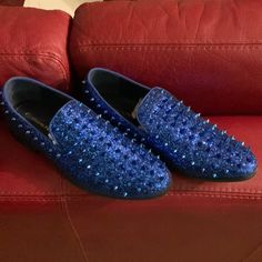 Ascot Shoes, Mens Black Dress Shoes, Mens Fashion Casual Shoes, Camo Shoes, Blue Loafers, Blue Wedding Bouquet, Slip On Dress Shoes, Ferragamo Men, Minimalist Shoes