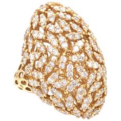 18K Yellow Gold Diamonds: 3.64ct total weight. All diamonds are G-H/SI stones. Width - is approximately 3.5cm/1.38inches. Luxury Cluster Yellow Gold Diamond Ring, Exquisite Yellow Gold Cluster Diamond Ring, Luxury Pear-shaped Diamond Ring With 17 Jewels, Exquisite Yellow Gold Diamond Ring With 17 Jewels, Luxury Pear-shaped Diamond Ring With Pavé Setting, Luxury Gold Cluster Diamond Ring, Cubic Zirconia Ring With 17 Jewels, Luxury Pear-shaped Rings With Pave Setting, Luxury Marquise Gold Diamond Ring