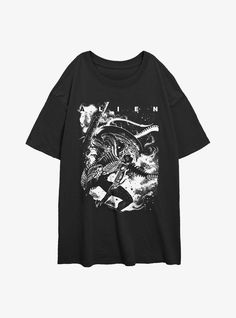 Oversized fit100% combed ring spun cottonWash cold; dry lowImportedListed in junior's sizes Alien Tshirt, Alien Xenomorph, Oc Board, Movie Tees, T Shirt Oversized, Oversized T Shirt, Graphic Tee Shirts, Graphic Tees Women, Oversized Shirt