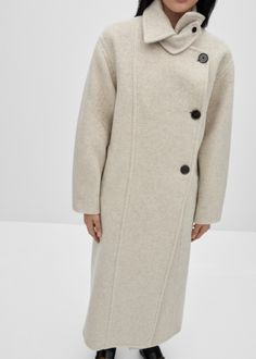 Double-breasted wool coat - Women | MANGO USA Modern Wool Coat With Button Closure For Office, Modern Wool Coat With Button Closure, Modern Structured Outerwear With Button Closure, Modern Outerwear With Button Closure For Office, Contemporary Wardrobe, Outfit Wedding Guest, Wool Coat Women, Classic Coats, Mens Uggs