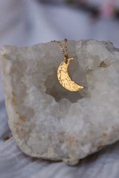 Gold Hammered Moon necklace / Lunar Necklace / Moon Phases | Etsy Moon Phases Necklace, Necklace Moon, Crescent Moon Necklace, Circle Necklace, Girls Necklaces, Sterling Silver Hoops, Moon Necklace, Moon Phases, Silver Hoops