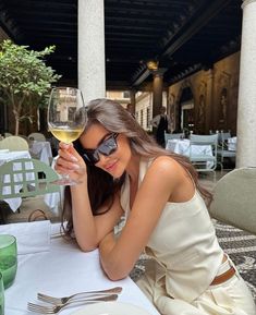 Old Money Aesthetic, Story Instagram, Photo Instagram, Spring Summer Outfits, Look Chic, Summer Aesthetic, Old Money