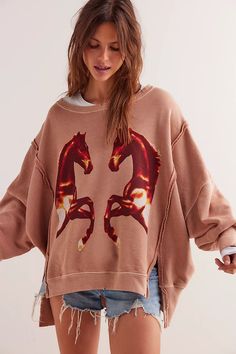 We The Free Graphic Camden Pullover | Free People Free People Fall, Number Graphic, Cropped Graphic Tees, Hoodie Top, Active Wear For Women, Long Sleeve Tee, Boho Outfits, Passion For Fashion, Sweatshirt Fashion