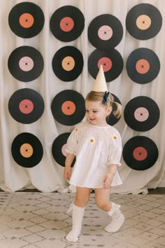 2 Cool Party Theme, Groove One Birthday Party, Hippies Birthday Party, Kids Hippie Birthday Party, Four Ever Groovy Birthday Party, Two Groovy Boy Birthday, First Birthday Groovy Theme, Groovy Party Centerpieces, Groovy 2nd Birthday Party