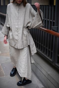 Linen Shirts, Oversized Kimono Shirts, Oversized Shirt, Linen Blouse, Linen Kimono, Minimal Linen Clothes, Kimono Sleeves - Etsy Lithuania Oversized Linen Shirt Outfit, Linen Style Fashion, Oversized Kimono, Shirts Oversized, Linen Kimono, Kimono Shirt, Outfit Korean, Shirt Linen, Womens Blouses