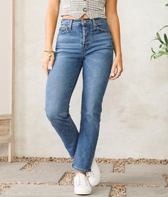 Levi's® Wedgie Straight Stretch Jean - Blue 32/28, Women's Loveinthemist High rise Hidden button fly Snug through the hip and thigh 12 bottom opening Shoe sku 959123 Model Info: Height: 5'6 | Bust: 33 | Waist: 26 | Hip: 38 1/2 | Wearing Size: 25x28. 85% Cotton 14% Polyester 1% Elastane. Machine wash cold. Do not bleach. Tumble dry medium. Warm iron if needed. Dry cleaning possible.. WOMEN'S LEVI'S JEAN SIZE CONVERSION CHART Waist (size) 24 25 26 27 28 29 30 31 32 33 34 UK 00/0 0/1 2/3 4/5 6/7 8/ Levi’s Womens Jeans, Levis Wedgie Straight Jeans Outfit, Womens Jeans, Levi’s Ribcage Straight Ankle, Levi’s Xl Straight Jeans, Levi’s Wedgie Jeans, Levi 501 Jeans Women Levi's®, Jean Fits, High Waisted Mom Jeans