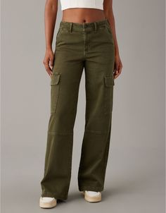 AE Dreamy Drape Stretch Cargo Super High-Waisted Baggy Wide-Leg Pant Army Green Pants, Cargo Pants Outfit, Green Pants, Fabric Patch, Cargo Pant, Back To School Outfits, Fashion Studio, School Outfit, Pants Outfit