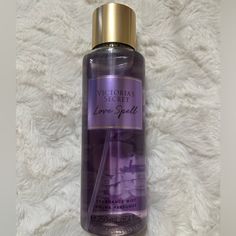 Victoria’s Secret Love Spell Mist (Full Size) 250ml/8.4 Fl Oz New. Never Used. Price Is Firm. Fragrance Description Cherry Blossom. Fresh Peach. Impossible To Resist. Life Script, Victoria Secret Lotion, Victoria Secret, Dream Life, Cherry Blossom