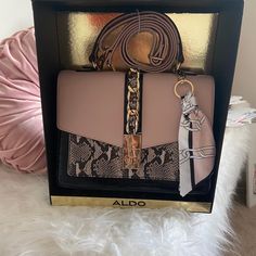 Brand New, Never Been Worn Aldo Purse. Aldo Purses, Aldo Handbags, Aldo Bags, Printed Purse, Classy Fashion, Birthday Board, Fashion Mistakes, 10 Pounds, Style Mistakes