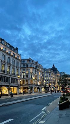 City London Wallpaper, Pinterest Aesthetic, The Culture, France Travel, London Uk, London England