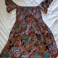 Nwot Cute Brown Multi Colored Boho, Beachy Mini Dress . Could Fit A Medium. Thanksgiving, Boho, Gypsy, Boots Beachy Floral Print Sundress For Beach Cover-up, Beachy Floral Sundress For Beach Cover-up, Casual Boho Print Sundress As Beach Cover-up, Beachy Floral Print Short Sleeve Dress, Floral Print Short Sleeve Dress For Beach Party, Short Sleeve Floral Print Dress For Beach Party, Beachy Short Sleeve Floral Dress, Fitted Off-shoulder Sundress For Beach, Fitted Off-shoulder Beach Sundress