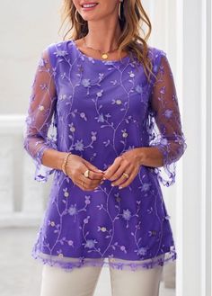 Chiffon Blouses Designs, Cotton Short Dresses, Ladies Tops Blouses, Stylish Tops For Women, Women Blouses Fashion, Trendy Tops For Women, Purple Outfits, Trendy Fashion Tops, Dress Blouse