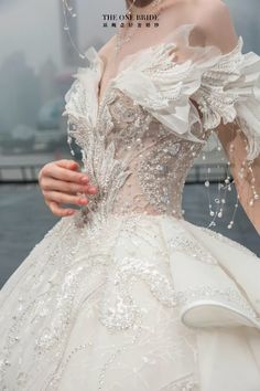 Bird Wedding Dress, Royalcore Wedding Dress, Debut Dresses, Dreamy Wedding Dress, Sparkle Wedding Dress, Gowns Dresses Elegant, Fairytale Fantasies, Exquisite Gowns, Fancy Wedding Dresses