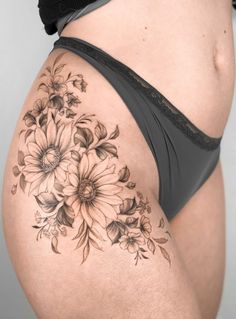 Women With Thigh Tattoos, Floral Hip Tattoo, Side Thigh Tattoos, Floral Thigh Tattoos, Flower Thigh Tattoos, Hip Thigh Tattoos, Hip Tattoos Women, Spine Tattoos For Women, Thigh Tattoos