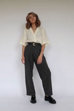 chloehayward_ en LTK Architect Work Outfit, 80s Business Woman Aesthetic, Business Casual With Doc Martens, Size 4 Outfits Women, Alt Business Casual Outfits, Science Museum Outfit, First Job Outfits, Cool Business Casual Outfits, Officecore Fashion