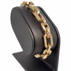 𝓦𝓮𝓵𝓬𝓸𝓶𝓮 𝓽𝓸 𝓛𝓲𝓸𝓷𝓱𝓮𝓪𝓻𝓽 𝓳𝓮𝔀𝓮𝓵𝓻𝔂 𝓢𝓱𝓸𝓹 ♥ Gorgeous chunky Wide High Polished and Satin Finish Interlocking Style Bracelet crafted in high-quality 14K Gold. This bracelet is made to order in 8.8mm Wide x 2.2 mm Thickness. Bracelet has gorgeous faceted high polished and satin detail squared and rectangular links interlocking with a jumbo Italian lobster clasp. Please allow 1-2 weeks for delivery. 𝓘𝓽𝓮𝓶 𝓓𝓮𝓽𝓪𝓲𝓵𝓼 ♥ Made to Order ♥ Measurements: ♥ Arrives Gift Ready in Formal Gold Bracelet With Chunky Oval Link Chain, Luxury Gold Bracelet With Chunky Chain For Formal Occasions, Luxury Formal Gold Bracelet With Chunky Chain, Formal Gold Bracelet With Chunky Rectangular Links, Luxury Oval Link Chain Bracelet With Box Clasp, Bling Ideas, Hearts Girl, Pretty Bracelets, Bracelet Crafts