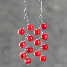 love the balls Red Jwellary, Bijoux Fil Aluminium, Abstract Earrings, Paper Earrings, Jewelry Personalized, Coral Jewelry, Homemade Jewelry, Coral Red, Red Earrings