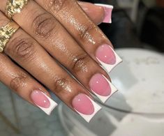 Thick French Tip Short Nails, Soft Pink French Tip Nails Short, Short Square Nails Ideas Winter, Short Deep French Tip Acrylic Nails, Dark Pink And White French Tip Nails, Short Square Pink French Tip Nails, White French Tip With Pink Base, Short Frenchies Acrylic Nails