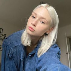 Short Platinum Hair, Blonde Hair Pale Skin, Short Platinum Blonde Hair, Pale Blonde Hair, Ice Blonde Hair, Hair Pale Skin, White Blonde Hair, Bleach Blonde Hair, Ash Blonde Hair