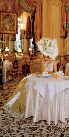 Tim Walker Photography, The Ritz Paris, Vogue Brazil, Vogue Editorial, High Fashion Photography, Tim Walker, Vogue Us, Elegant Hats, Glamour Photography