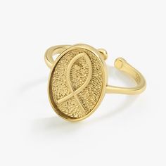 Embrace the elegance of the ocean with our 14K Gold Vermeil Fish Ring, featuring a Christian fish design. Perfect for women who love animal-themed jewelry, this fish ring is not only a fashion statement but also a symbol of faith. Its adjustable design ensures a perfect fit for any finger, making it an ideal gift for mothers and loved ones on any special occasion. PRODUCT DETAILS: • Material: 14K Gold Vermeil• The ring has an adjustable.• Style: Minimalist Elegant 14k Gold Fish-shaped Jewelry, Animal Themed Jewelry, Fish Ring, Zodiac Necklaces, Themed Jewelry, Fish Design, Pearl Gemstone, Style Minimalist, Personalized Necklace