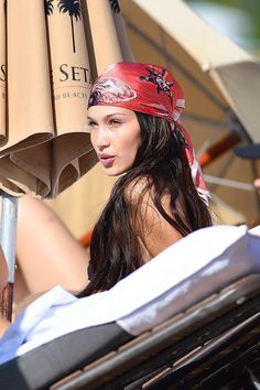 Bella Hadid Hair, Model Tips, Bella Hadid Outfits, Bella Hadid Style, Gigi Bella, Hadid Style