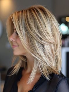 Blonde Neck Length Hair, The Long Bob Haircut, Shoulder Length Haircut With Long Bangs, Shoulder Length Hair Short Layers, Medium Bob With Long Bangs, Medium Length Layered Blonde Hair, Layer Haircut Short Hair, Rachel 2.0 Haircut, Shoulder Length Hair With Layers Blonde