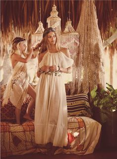 ; Festival Photo, Mode Hippie, Estilo Hippie, Mode Boho, Bohemian Bride, Fashion Catalogue, Wedding Boho, Family Fashion, Bohemian Rhapsody