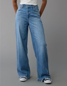 High Waisted Cargo Jeans, Straight Leg Jeans Baggy, American Eagle Wide Leg Jeans, American Eagle Baggy Jeans, Loose Jeans Outfit Fall, Cute Jeans Baggy, Cotton On Jeans, High Waisted Baggy Jeans Outfit, Cute Pants For School