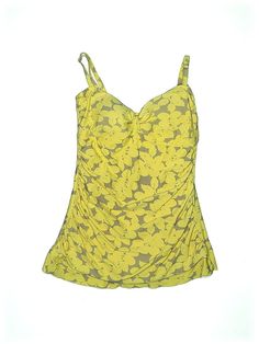 Unbranded Swimsuit Top Size: 12 Yellow Swimwear - used. 80% NYLON, 20% SPANDEX, | Swimsuit Top Yellow Swimwear - Used - Size 12 Cheap Yellow Women's Swimwear, Fitted Ruched Top For Beachwear, Green Sleeveless Lined Tankini, Spring Fitted Ruched Tankini, Fitted Lined Tankini For Spring, Spring Printed Fitted Tankini, Spring Fitted Printed Tankini, Spring Fitted Lined Tankini, Fitted Lined Casual Tops