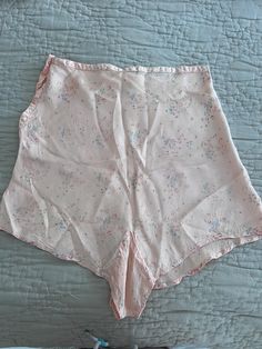 Vintage- 1940s Darling Pink Floral Tap Shorts, lingerie, bohemian   Good condition for her age.  step in style with side buttons.  Measurements are noted in listing.  Please ask questions as all sales are final. Thanks for shopping with me! High Waist Bottoms With Lace Trim For Daywear, Fitted Short Bottoms For Pajama Party, Fitted Bottoms For Pajama Party, Feminine Daywear Pajama Shorts, Feminine Pajama Shorts For Daywear, Feminine Shorts For Daywear, Feminine Short Length Pajama Shorts For Daywear, Fitted Shorts For Pajama Party, Bohemian Fitted Bottoms For Daywear