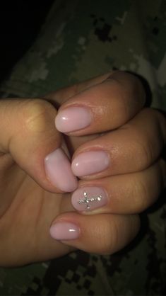 Nails With A Cross Design Simple, Nail Designs Jewels Rhinestones, Confirmation Nails Short, Gem Cross Nails, Cross Gel Nails, Nails For Communion, Gem Acrylic Nails Jewels, Cross Rhinestone Nails, Rhinestone Cross Nails