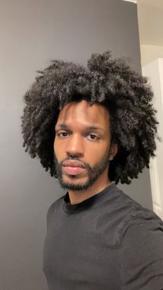 Black Men Hairstyles, Afro Punk, Dream Guy, Hair Highlights, Hair Goals, Hair Inspo, Mens Hairstyles, Natural Hair, Black Men