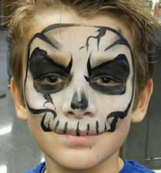 Kids Halloween Face, Face Painting Halloween Kids, Easy Halloween Face Painting, Boys Halloween Costumes Diy, Halloween Makeup For Kids, Face Painting For Boys, Skull Face Paint, Halloweenský Makeup, Face Paint Kit