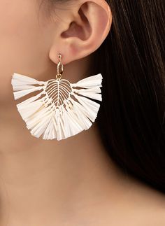 Statement Earrings Raffia Straw Leaf Drop2.5 Wide Imported Trendy White Tassel Earrings For Summer, White Earrings For Beach And Spring Season, Elegant Tassel Earrings For Beach In Summer, Elegant Tassel Earrings For Summer Vacation, Elegant Summer Tassel Earrings For Beach, Beach Drop Clip-on Earrings, White Drop Tassel Earrings For Beach, White Tassel Drop Earrings For Beach, Statement Earrings