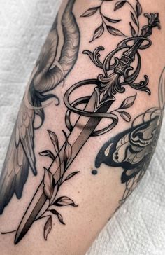 Dark Leg Tattoos For Women, Greek Tattoo Sleeve, Feminine Dagger Tattoo, Snake And Dagger Tattoo, Dagger Tattoos, Traditional Dagger Tattoo, Dark Feminine Tattoos, Tato Tradisional, Tattoo Dark