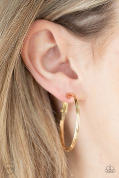 City Classic Gold ✧ Clip-On Hoop Earrings Clip-On Earrings Gold Hoop Clip-on Earrings For Formal Occasions, Gold Plated Clip-on Hoop Jewelry, Gold Plated Small Hoop Clip-on Earrings, Modern Gold Hoop Clip-on Earrings, Gold Hypoallergenic Hoop Clip-on Earrings, Black Order, Earrings Aesthetic, Chunky Earrings, Bracelet Display