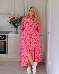 Fashion Tips And Tricks, Outfits Gorditas, Chique Outfit, Plus Size Summer Dresses, Plus Size Spring, Look Plus Size, Elegante Casual