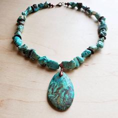 Chunky Turquoise Necklace, Boho Choker Necklace, Choker Necklace Online, Necklace Ideas, Boho Choker, Teardrop Pendant, Chunky Necklace, Accessories Jewelry Necklace, Beaded Necklaces