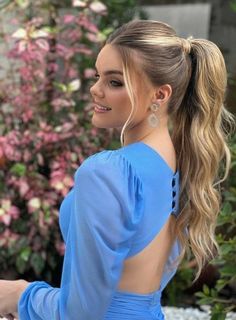 Soft High Ponytail Hairstyles, Hair Model For Wedding Guest, Hair Styles In Ponytails, Ponytail Fancy Hairstyles, Hair Model For Wedding, Wedding Hair Styles For Bridesmaids, Up Styles For Medium Hair, Hair Ponytail Styles Wedding