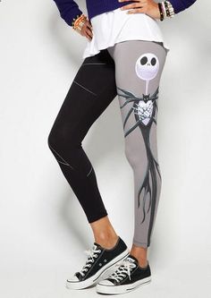 licensed jack skellington leggings @ delias Goth Yoga, Goth Leggings, Disney Nightmare Before Christmas, Christmas Dance, Estilo Hippy, Yoga Dance, Yoga Activewear